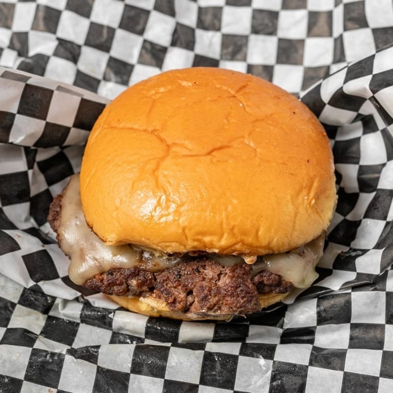 Burger Bliss: American Classics and Southern Specialties